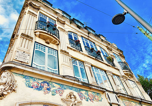 building in campo de ourique lisbon