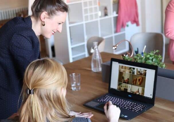  Real estate lawyer Porto