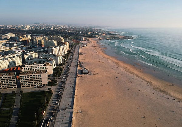 A view of Porto property in Matosinhos beach